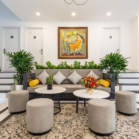 Cozrum Homes The Gallery Residence Ciudad Ho Chi Minh  Exterior foto