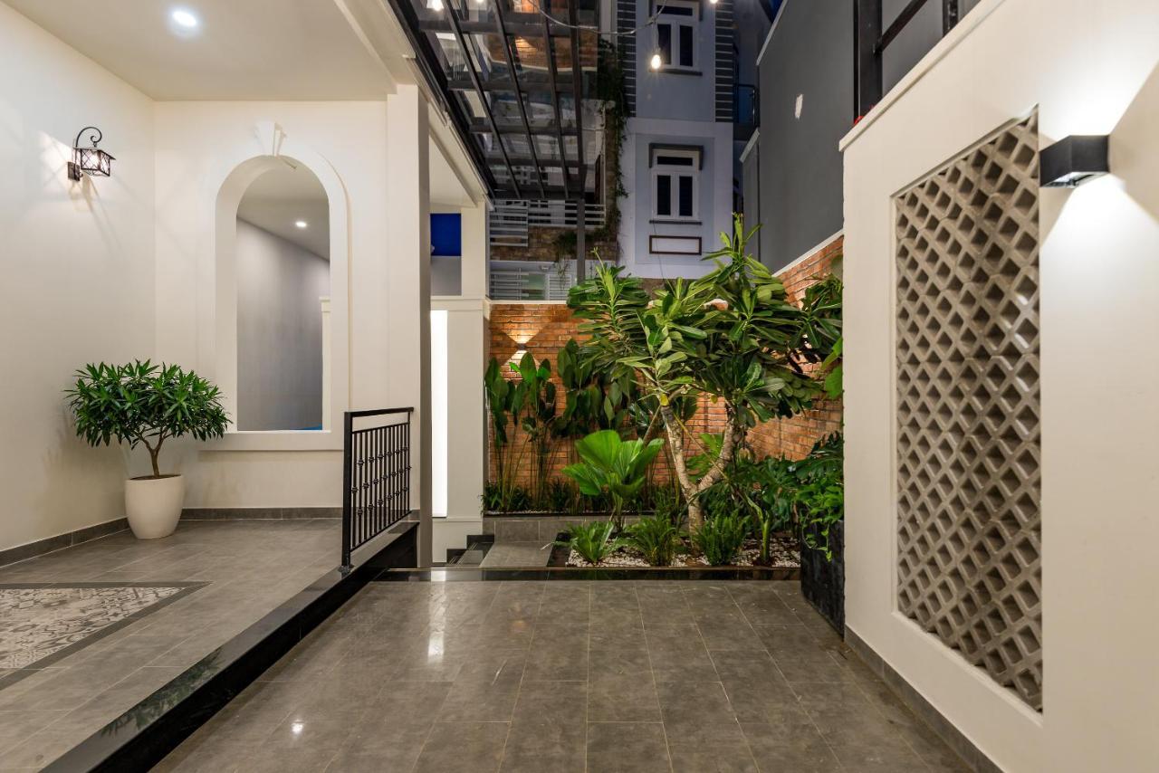 Cozrum Homes The Gallery Residence Ciudad Ho Chi Minh  Exterior foto